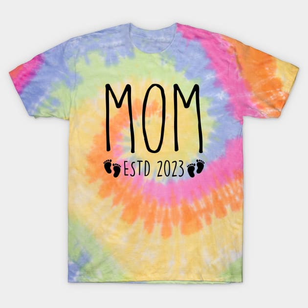 tie dye mama T-Shirt by SmithyJ88